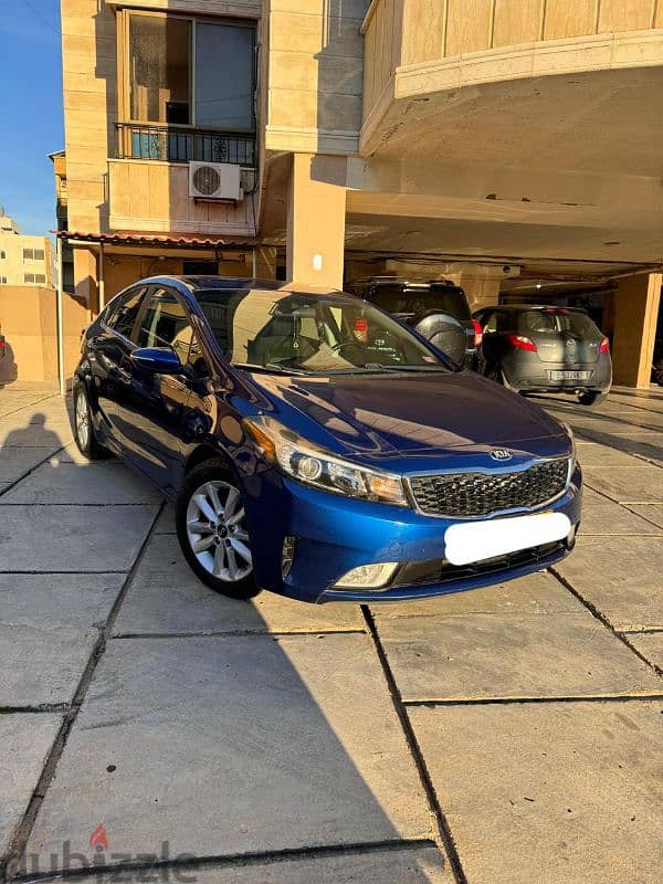 KIA FORTE S/clean carfax
/0 faults 0