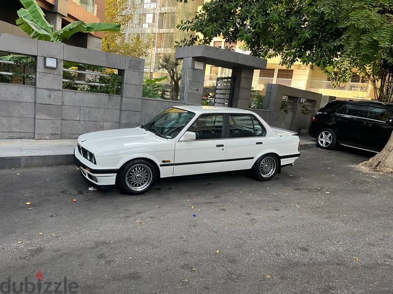 BMW 3-Series 1989 3