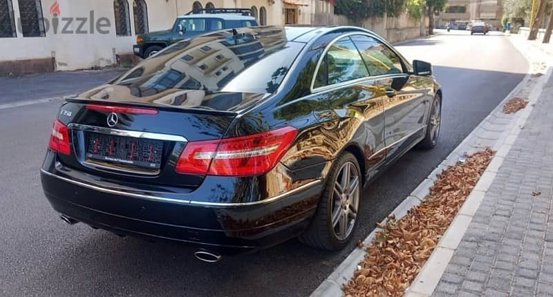 Mercedes-Benz E-Class 2011 5