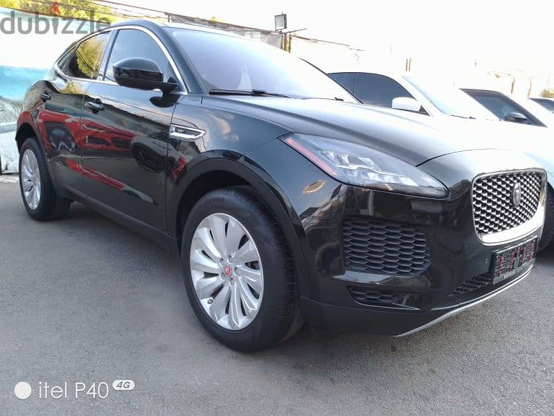 Jaguar E-Pace 2017 6