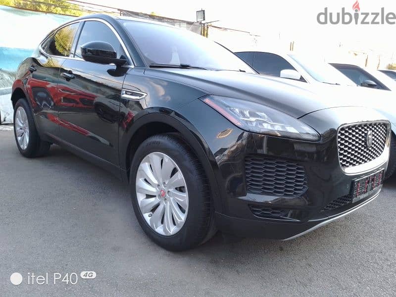 Jaguar E-Pace 2017 10