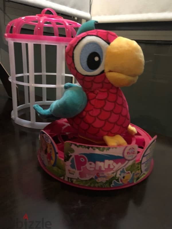 Penny the talking parrot 1