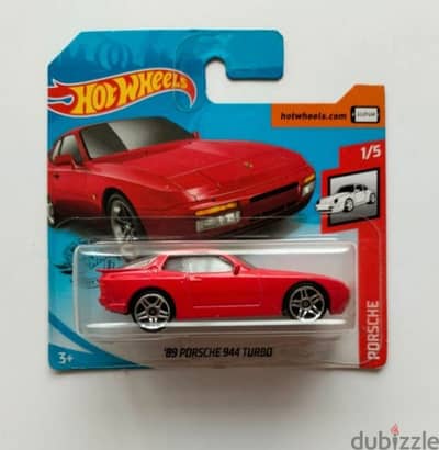 89 Porsche 944 Turbo Hotwheels diecast car model 1;64.
                                title=