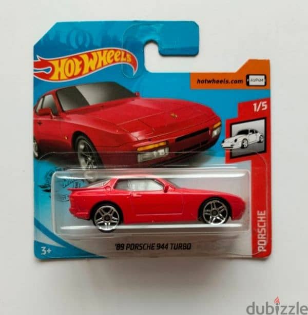 '89 Porsche 944 Turbo Hotwheels diecast car model 1;64. 0