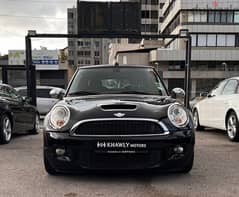 MINI Cooper S Cabrio Model 2010 0