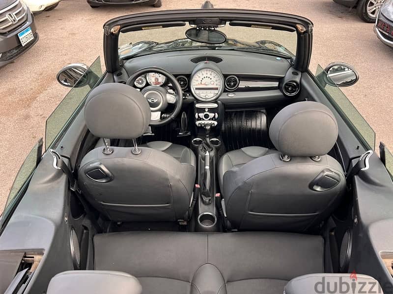 MINI Cooper S Cabrio Model 2010 6