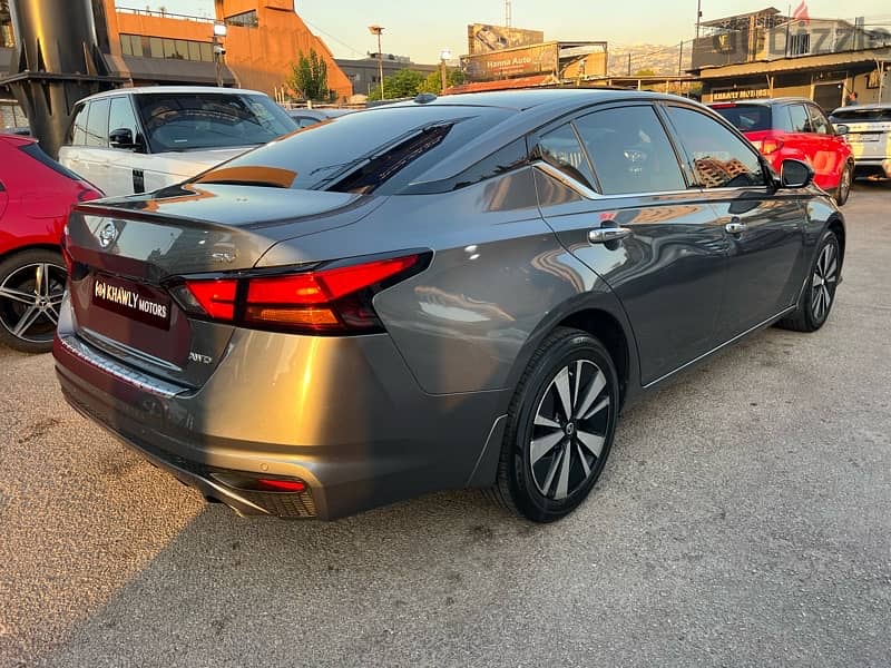 Nissan Altima AWD Model 2020 Clean carfax أجنبية 5