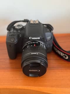 Canon 800D 0