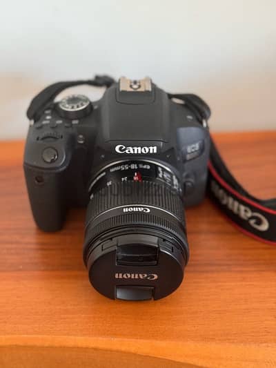 Canon 800D