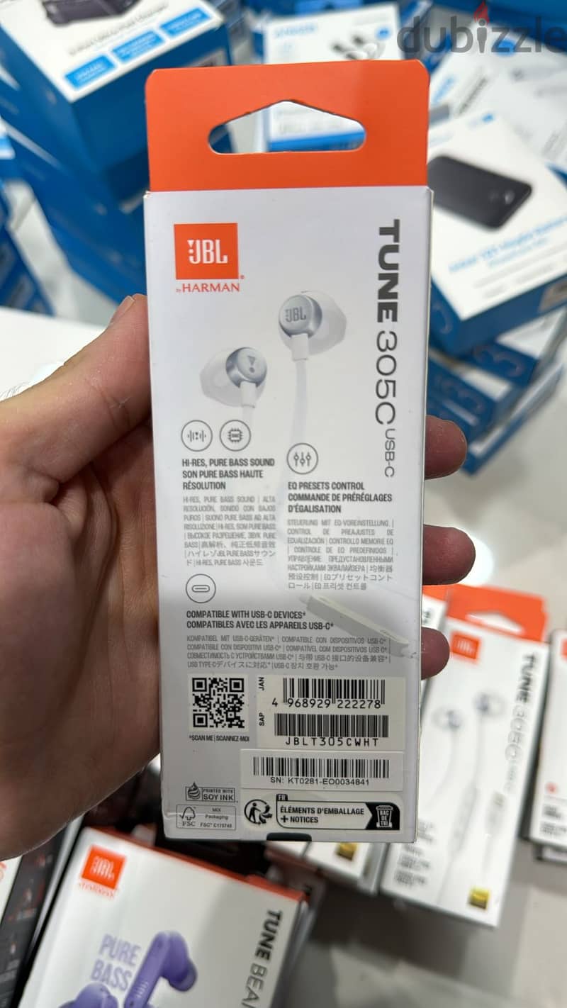 Jbl tune 305 usb-c wired earphones white amazing & last price 1