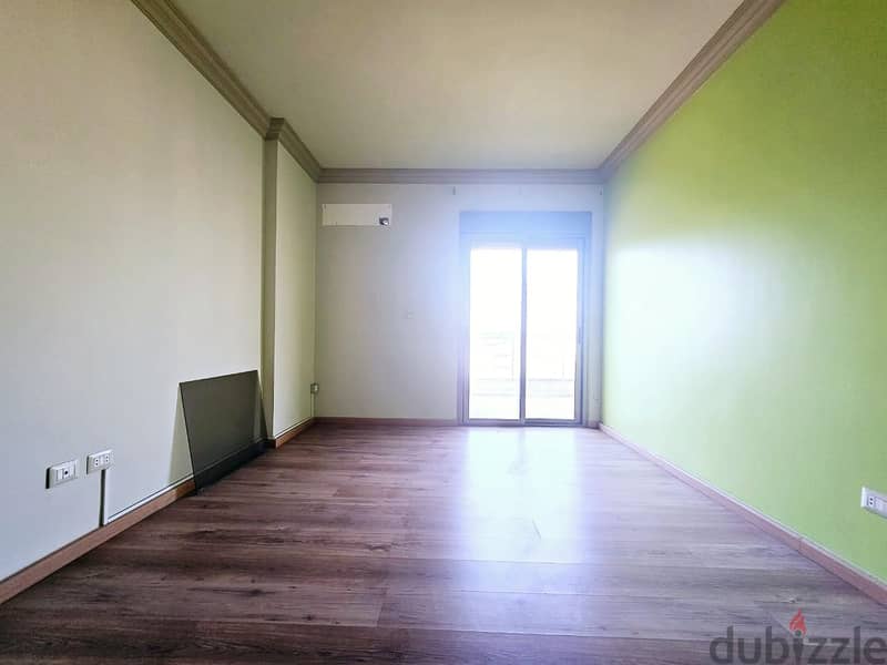 RA24-3657 Spacious apartment in Hamra 220 m2 is now for rent 3