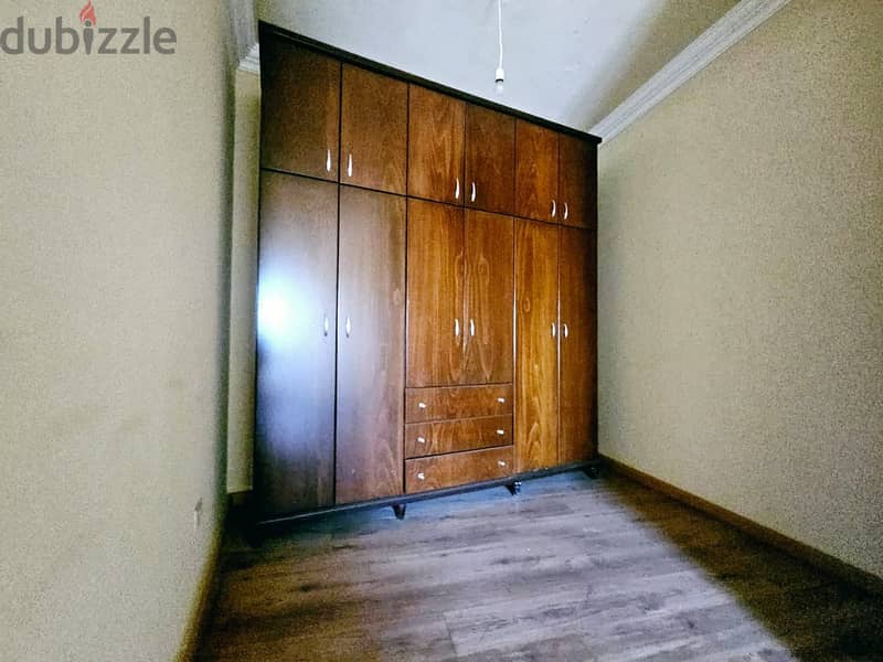 RA24-3657 Spacious apartment in Hamra 220 m2 is now for rent 6