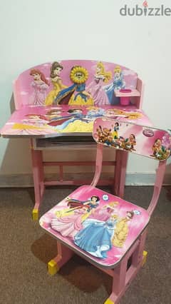 Kids girl desk and chair. 0