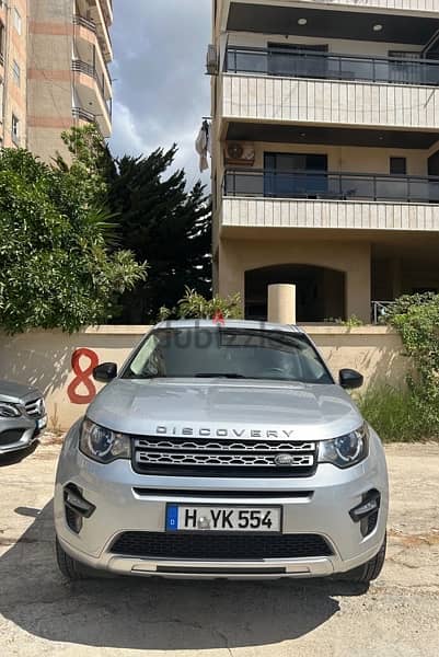 Land Rover Discovery 2016 1