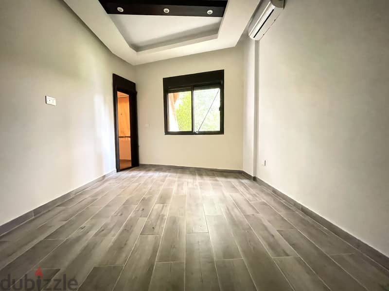 185SQM Apartment For Sale In Zouk Mosbehشقة للبيع في زوق مصبح#RK101025 6