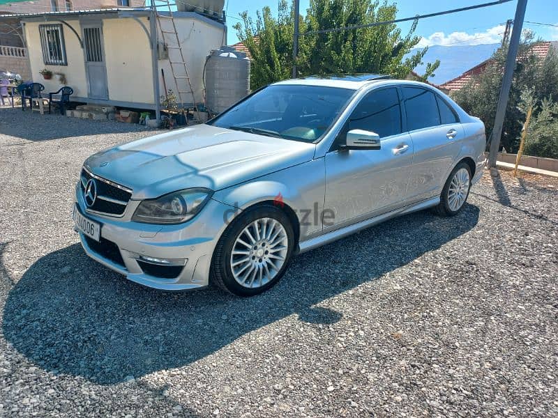 Mercedes-Benz C-Class 2011 0