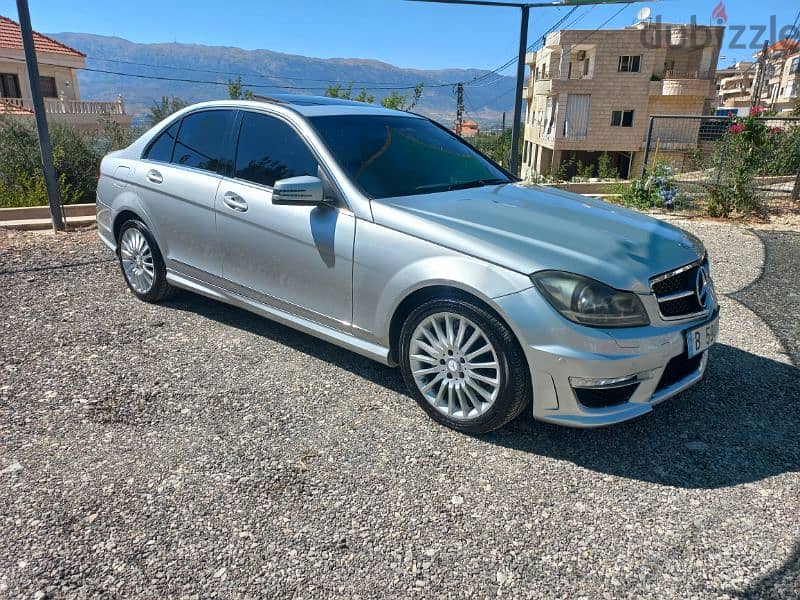 Mercedes-Benz C-Class 2011 5