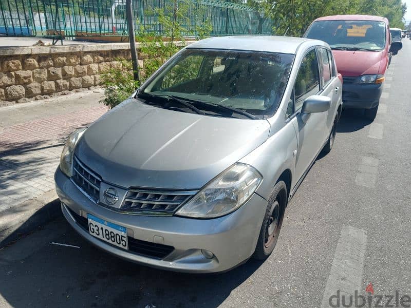 Nissan Tiida 2010 0