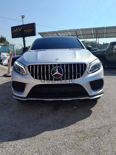 Mercedes-Benz GLE-Class 2016 0