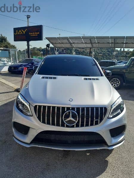 Mercedes-Benz GLE-Class 2016 12