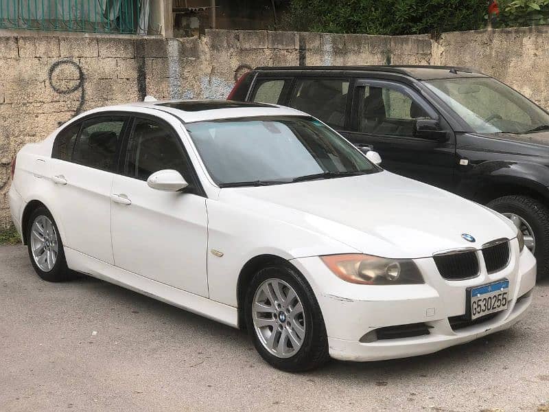 BMW 323i E90 2008 3