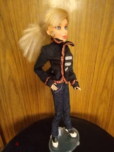 LIV SOPHIE SPIN MASTER As new Articulated doll +her own wear+Wig+Boots