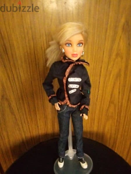 LIV SOPHIE SPIN MASTER As new Articulated doll +her own wear+Wig+Boots 12