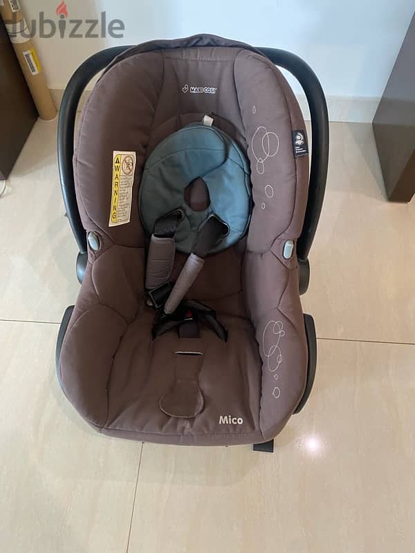 maxi cosi - mico with base 2