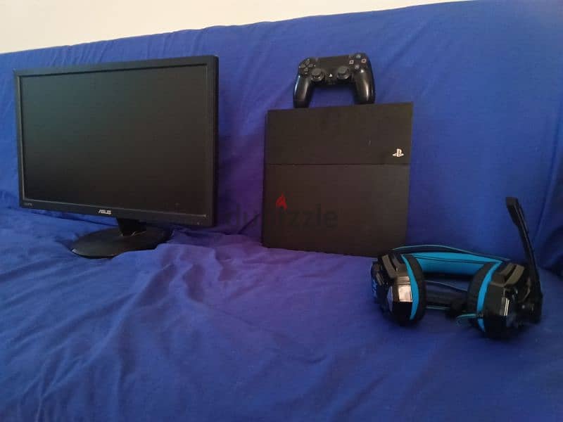 For Sale PS4 in good condition 0