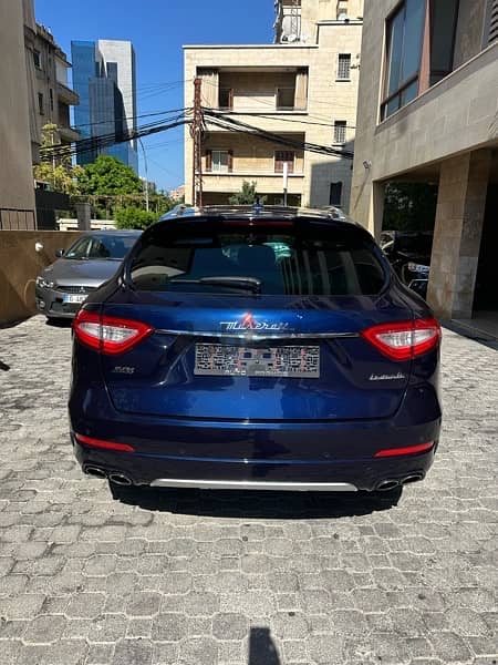 Maserati Levante S Q4 Gransport 2017 dark blue on brown (clean carfax) 5