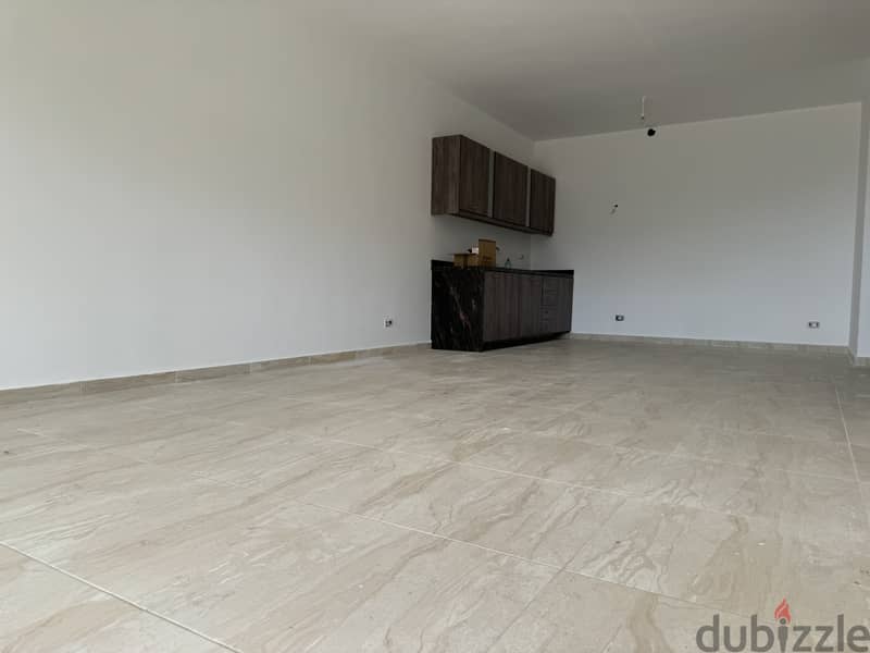 RWB102TA - Apartment for sale in Halat Jbeil 3