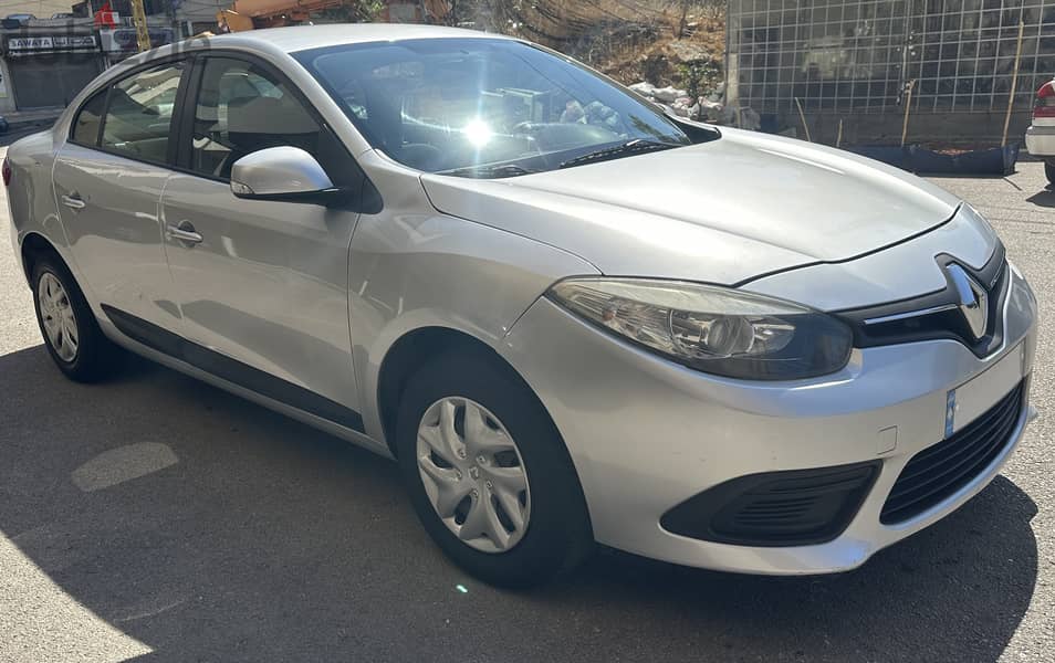 Renault Fluence 2014 1