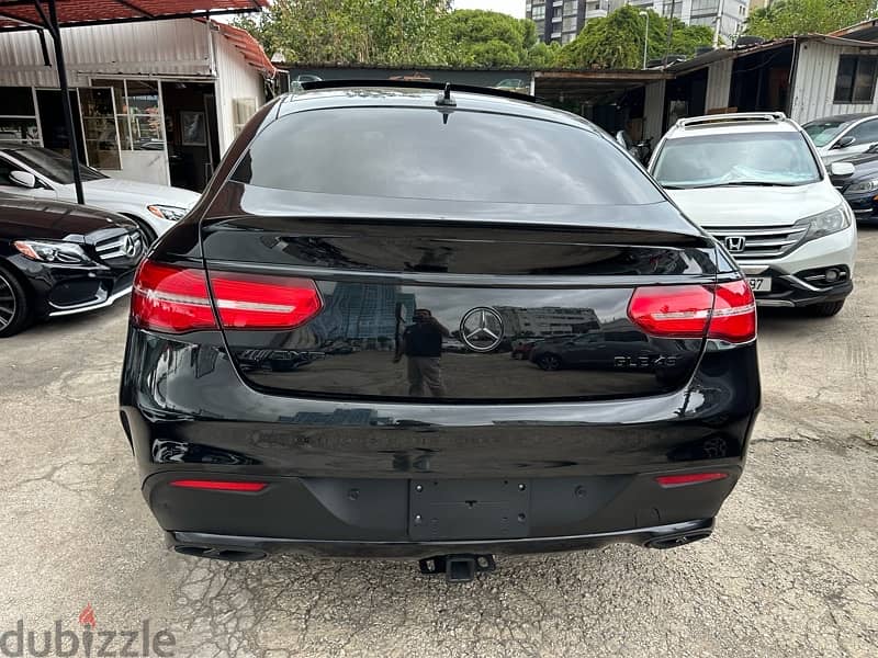 Mercedes-Benz GLE-Class 2018 43 AMG Like new 7