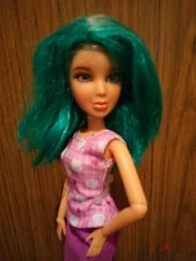 LIV SOPHIE Articulated First Edition SPINMASTER wearing doll+Wig+Tote