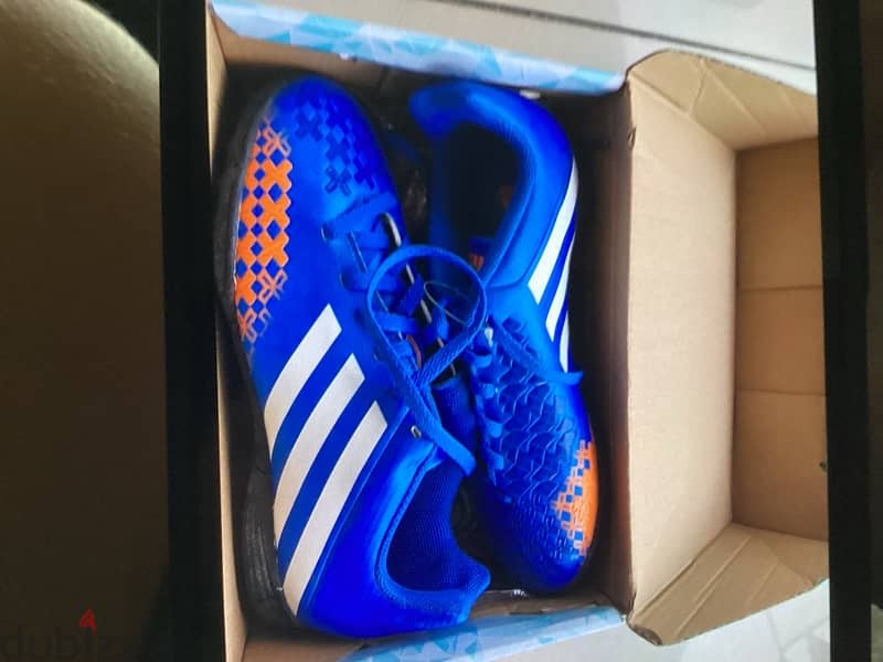 football shoes never used great condition 3