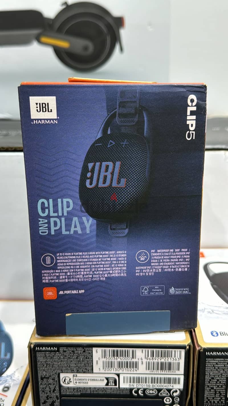 Jbl clip 5 blue amazing & good price 1