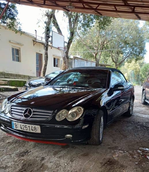 Mercedes-Benz CLK-Class 2005 2