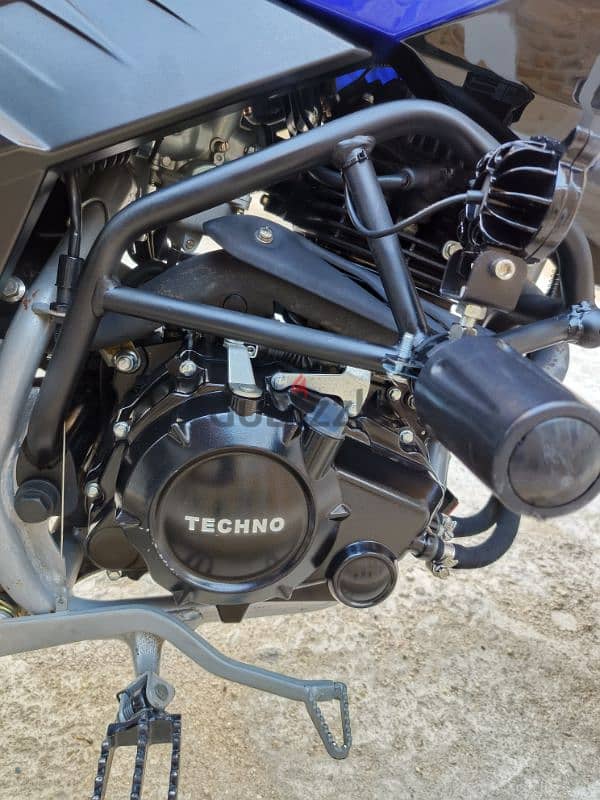 Tekkn 250 cc 3