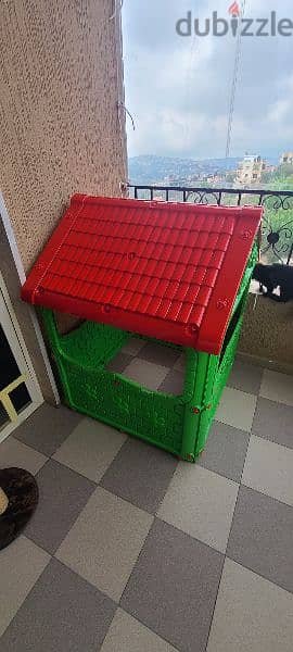 cat and dogs house 2