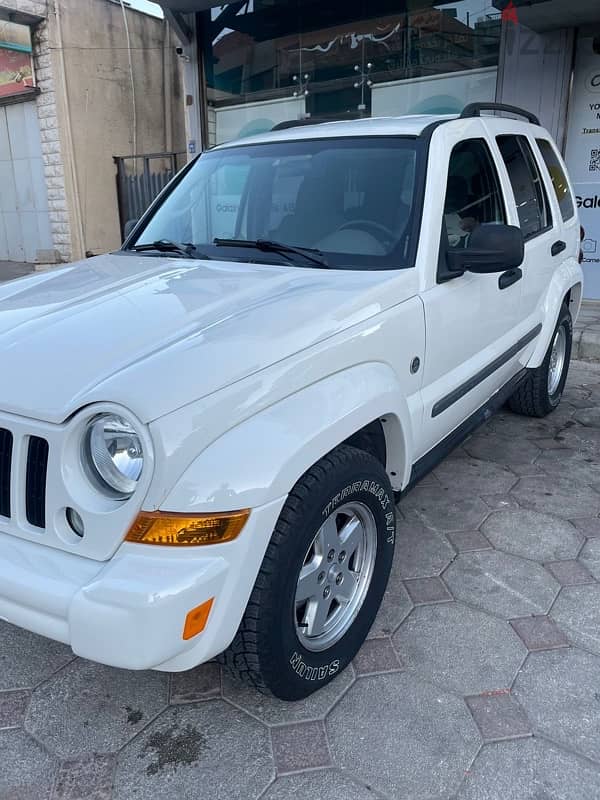 Jeep Liberty 2005 8