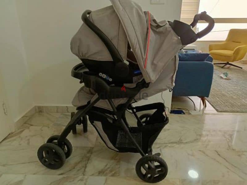 Graco comfy Cruiser-travel system 5