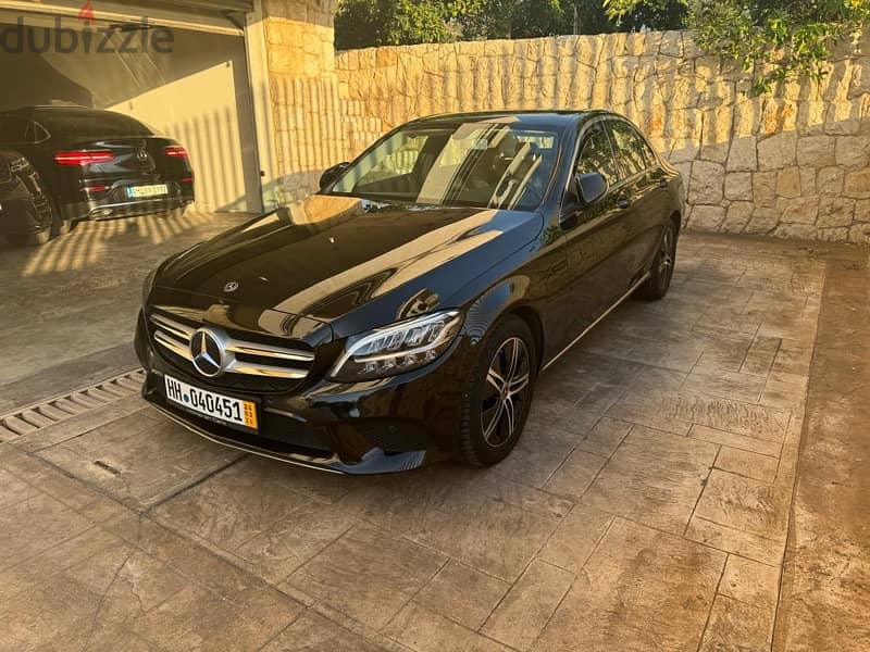 Mercedes-Benz C-Class 180 avantgarde  2019 facelift german! no damaged 1