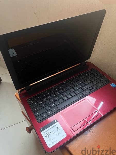 laptop 15-red 4GB 1