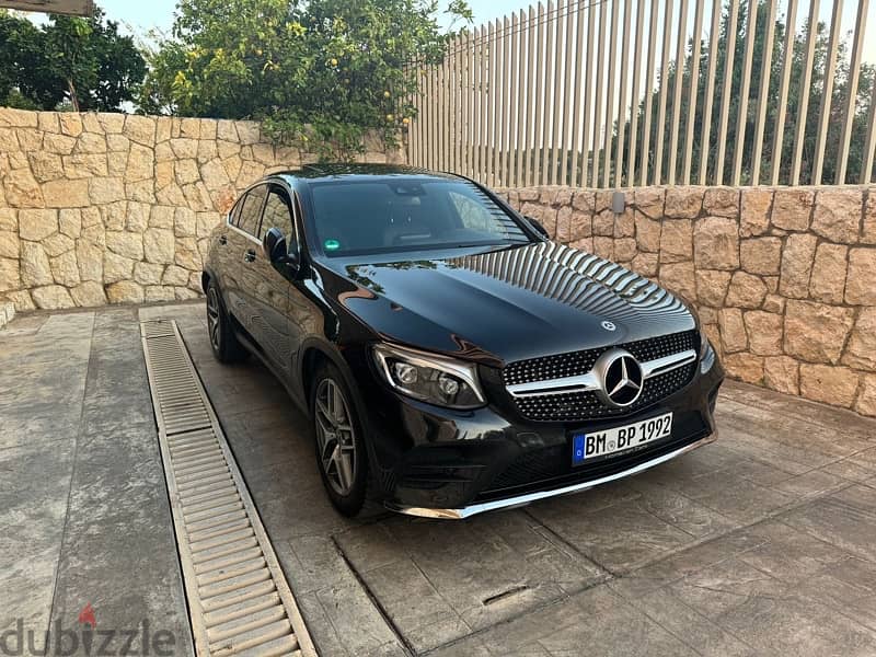 Mercedes-Benz GLC 250  coupe AMG 2019 german no damaged 1