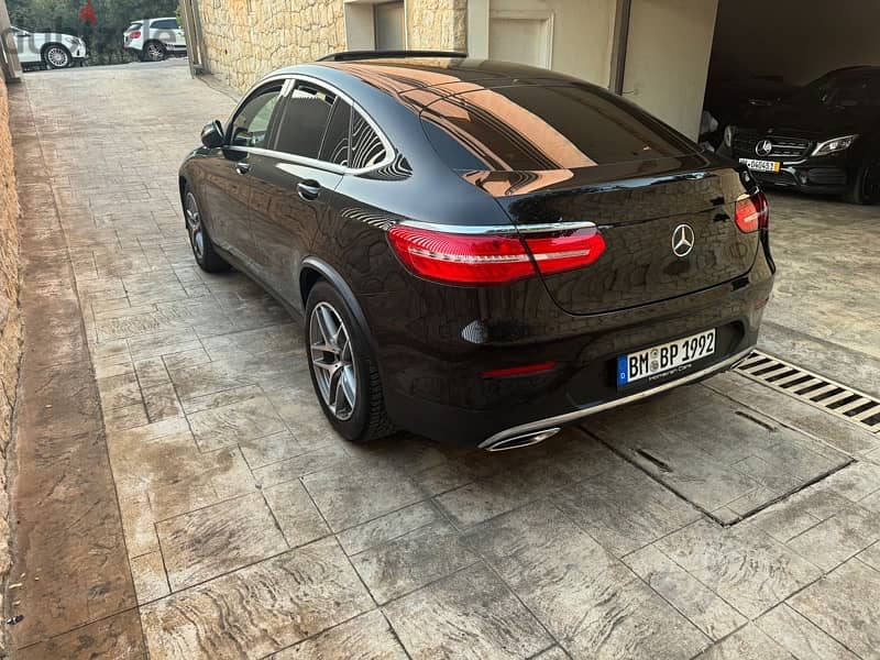 Mercedes-Benz GLC 250  coupe AMG 2019 german no damaged 3