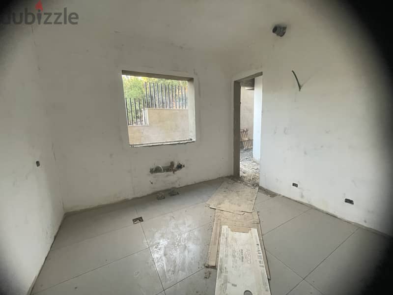 Apartment for sale in Hbous شقة للبيع بحبوس 5