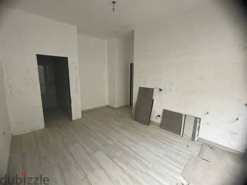 Apartment for sale in Hbous شقة للبيع بحبوس 10