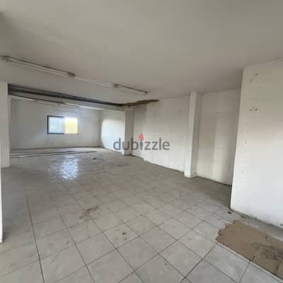 Shop for rent in Awkar محل تجاري للايجار في عوكر