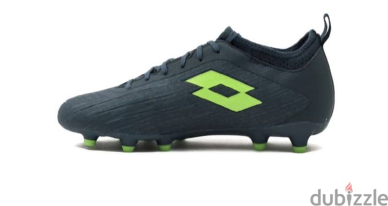 Lotto football shoes 1