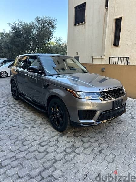 Range Rover Sport V6 HSE 2020 gray on black (clean carfax) 2